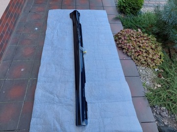 фото thumb №1, Планка порогова - накладка - ліва - audi a6 c8 - s-line - 4k0 - нова