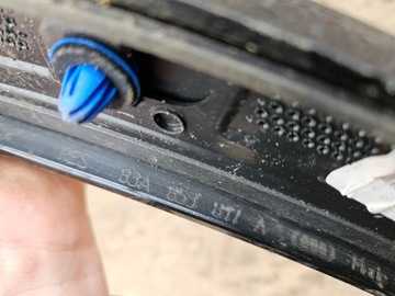 фото thumb №9, Audi q3 83a планка крила ліва зад заднє