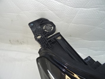 фото thumb №6, Peugeot 308 t9 лампа передня права англія 9800553180