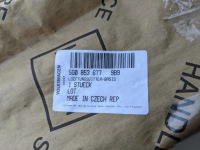 фото thumb №10, Volkswagen golf vii решётка бампера средняя перед передний 5g0853677