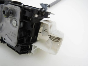 фото thumb №10, Замок дверь левый зад задний 6 pin 31391826 volvo v40 ii