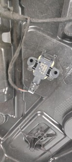 фото thumb №8, Механізм підйомник моторчик скло правий перед mercedes w156 x156 gla