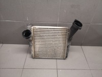 фото thumb №1, Интеркулер правый vw touareg 5.0 tdi 7l0145804a