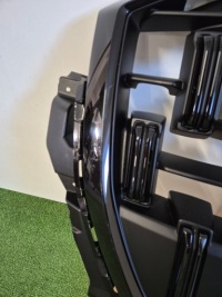 фото thumb №5, Audi q8 4m8 lift решётка радиатора решётка радиатора решётка радиатора радиатора 4m8853651 оригинал чёрный