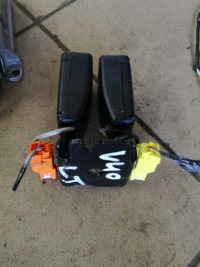 Купить Volvo v40 ii 2012 - 2019 rok замок поперечина задняя двойной 31377483, фото thumb