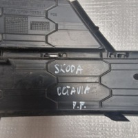 фото thumb №7, Skoda octavia iii lift решітка бампера права 5e0807682g