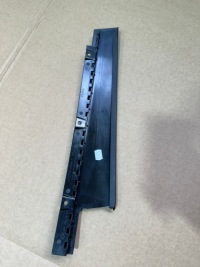 фото thumb №7, Молдинг двері права, двері праве mercedes b klasa w247