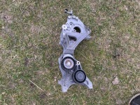 Купити Кронштейн генератора 03l903143r a5 a6 c7 2.0 tdi cgl, фото thumb