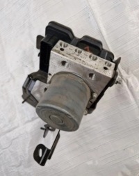 Купить Насос abs clio v 5 476601675r, фото thumb