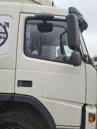 фото thumb №1, Двері повний праве volvo fm 9 12 13
