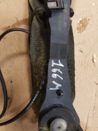 фото thumb №3, Клипса поперечина безопасности задняя vw t-roc 2ga857739