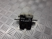 фото thumb №1, Замок кришки багажника renault megane ii 8200076240