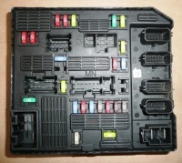 фото thumb №2, Коробка предохранителей renault scenic iii оригинал 284b69009r
