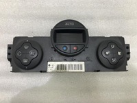 фото thumb №1, Панель кондиционера renault megane ii 8200070752