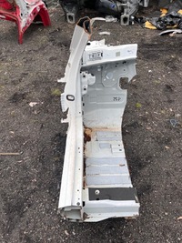 фото thumb №3, 152 alfa romeo giulia лонжерон четверть левая