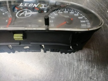 фото thumb №7, Спідометр  seat toledo ii 1.6 110080012002