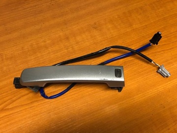 фото thumb №1, Qashqai 1 i j10 ручка зовнішня двері лівий перед keyless ліва eu 2+2 pin
