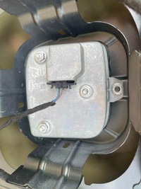 фото thumb №1, Seat altea рестайлинг 09-14r ручка крышки багажника зад