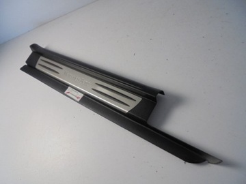 фото thumb №1, Mercedes-benz оригінальний номер 1716800235 планка накладка порога