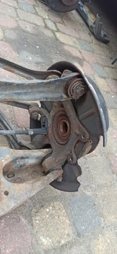 фото thumb №5, Mercedes w124 e sedan купе поворотна опора ступиця зад