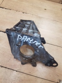 фото thumb №1, Кронштейн насоса впрыска peugeot partner i lift 1.9d