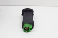 фото thumb №7, Разъём usb volksvagen polo 6c с крышка nowe оригинальные 6c0035249b