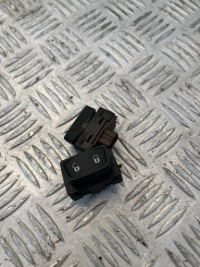 фото thumb №1, Кнопка переключатель блокировка дверь jeep renegade 14-