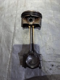 фото thumb №10, Ford fiesta mk8 поршень з шатуном 1.1 бензин