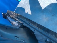 фото thumb №15, Mercedes w213 kombi правий поріг блок двигуна 040