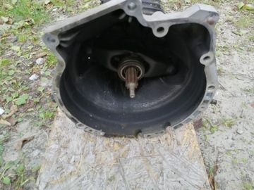 фото thumb №6, Коробка передач коробки передач механічна 5b m40 bmw e30