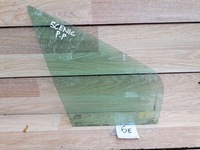 фото thumb №1, Стекло боковая дверь малый треугольник правый перед renault scenic i