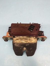 фото thumb №1, Opel zafira b замок крышки