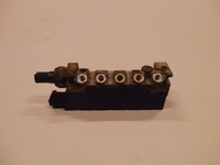 фото thumb №1, Mercedes s-klasa w220 розподільник airmatic 2203200258