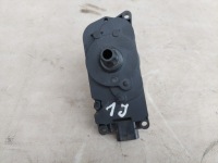 Bmw f40 g20 g21 моторчик шторка жалюзи 9464869 9464869-02 5811r1000 Доставка, фото thumb