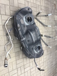 фото thumb №1, Maserati ghibli 3.0 v6 sq4 14- бак пального