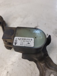 фото thumb №5, Датчик вирівнювання світла audi q7 4l 7l0616213b