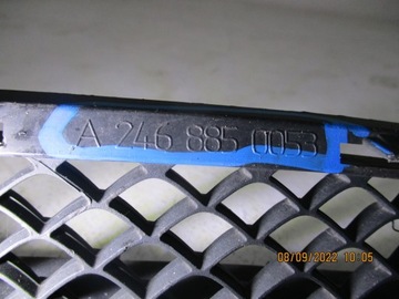 фото thumb №9, Решітка бампера mercedes 246 a2468850053