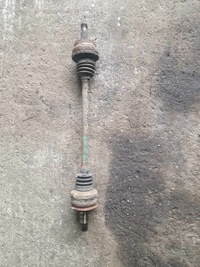 фото thumb №1, Mercedes w204 2.2 привідний вал лівий задня