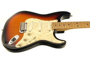 Fender Stratocaster Plus deluxe 1997 Sunburst — профессиональный инструмент 27-летней давности