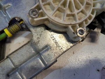 фото thumb №7, Saab 9-3 ver2 2009 перед сторона левая подъемники стекло