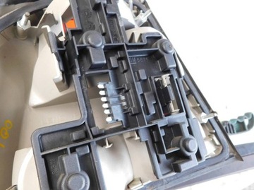 фото thumb №7, Opel vectra b 2.0dti 00r sedan - лампа правые зад