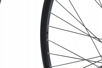 КОЛЕСО 28 ЗАДНЯЯ КАССЕТА 8-9-10 SHIMANO ОБОД С ПРОШИВКАМИ
