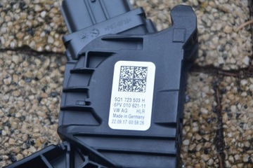 фото thumb №9, Педаль прискорення газу vw passat b8 5q1723503h