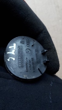 фото thumb №6, A4 b8 заглушка фаркоп зад бампера s line 8k0807441a