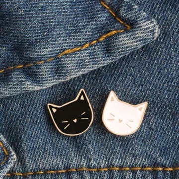 БРОШЬ, БЕЛАЯ БУЛАВКА, КОШКА, КОТЕНОК, ЗОЛОТОЕ ОТДЕЛЕНИЕ