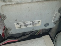 фото thumb №14, Крышка баллончик предохранителей chrysler town and country 2005 3.3 b 182km eu