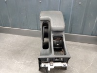 фото thumb №1, Подлокотник alfa romeo 159