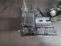 фото thumb №1, Кронштейн подушка коробки peugeot 2008 9801521580