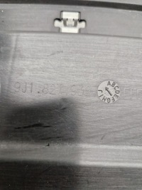 фото thumb №7, Porsche taycan кронштейн спойлера задняя 9j1827932