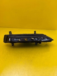 Купить Фара правый  противотуманная фара skoda superb 3 рестайлинг  drl led 2019- 3v0941700b, фото thumb